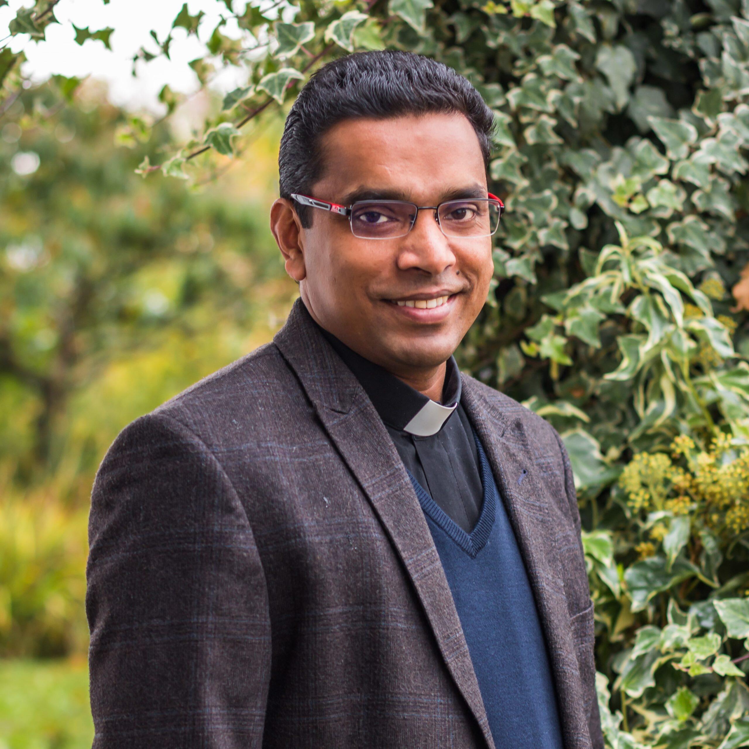 Foto von Kaplan Pater Rejimon Francis CST